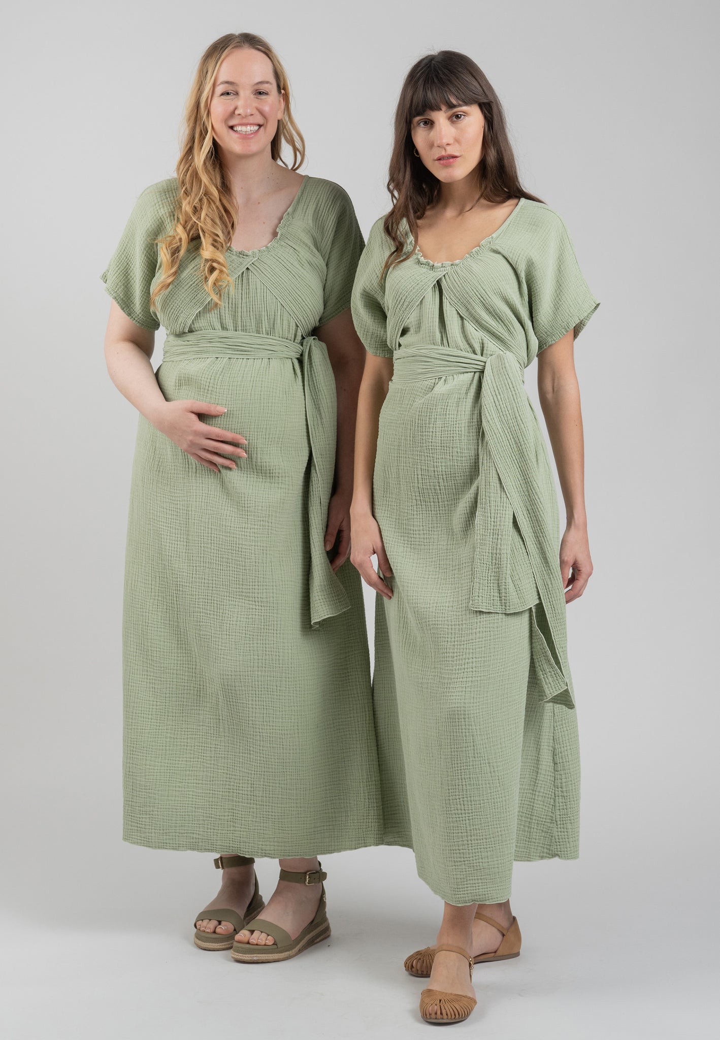 Umstands- und Stillkleid lang Bio-Baumwolle light green